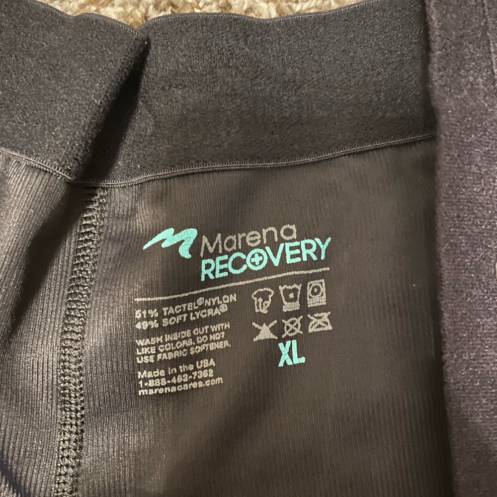 Marlena recovery shorts XL